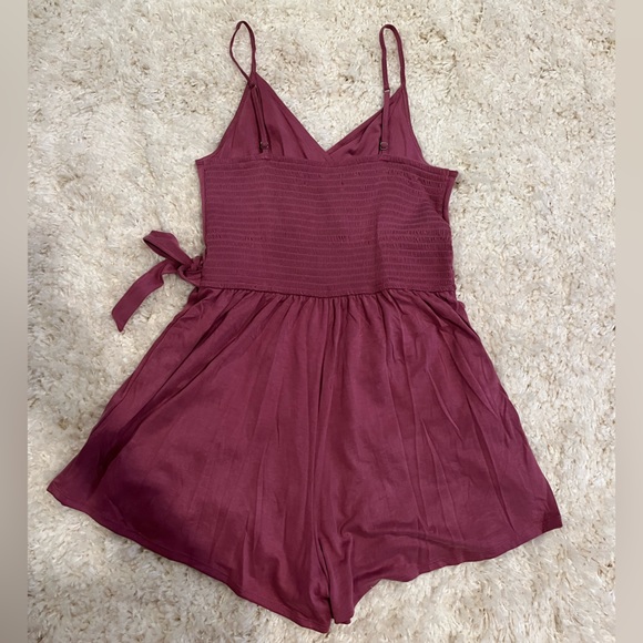 Abercrombie & Fitch Romper - Picture 4 of 4